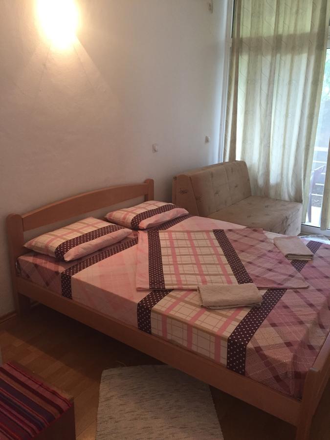 Tina Rooms 乌尔齐尼 外观 照片